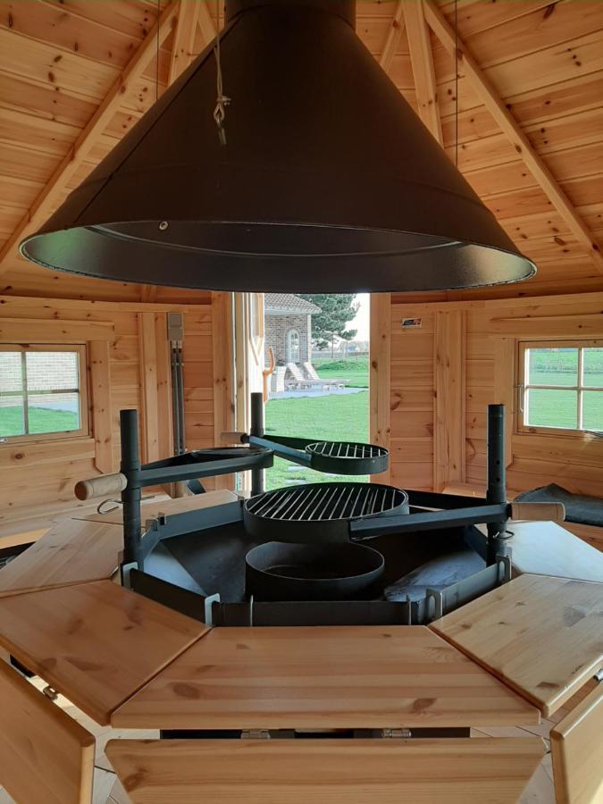 'Op de Borgt' met Finse Grill Kota Villa Wellen Buitenkant foto